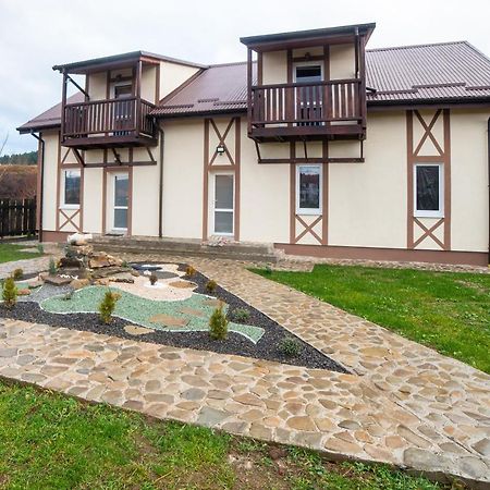 Котедж "Під Горбком" Korchin Eksteriør billede